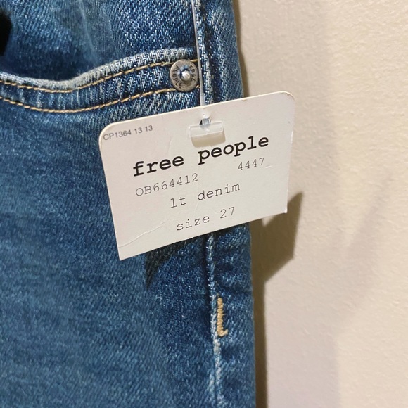 NWT Free People Colorblock Crop Flare Jeans - Picture 6 of 10